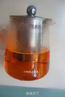 Make Rose milk tea step 2
