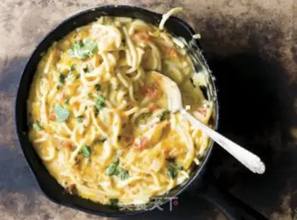 Make Chicken cheese, Italy. Noodles step 5