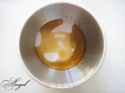 Make A flower, honey cake step 1