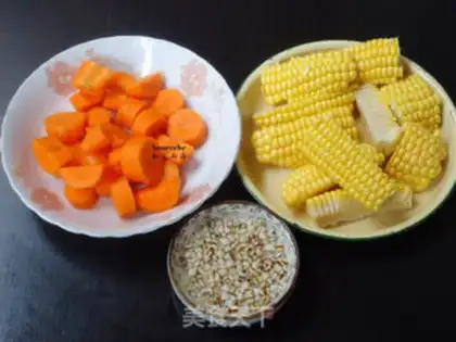 Make Corn spinal soup step 1