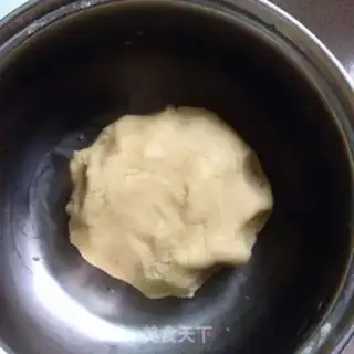 Make Butter bacon cheese pie step 2
