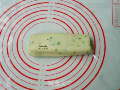 Make Cracker onions step 6