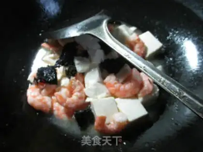 Make Crayfish tofu step 5