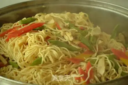 Make The halogen noodles step 12