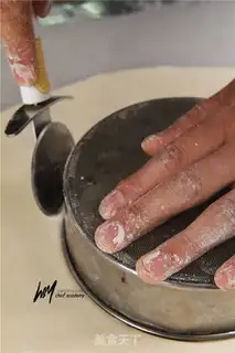 Make Rose roses and bread step 5