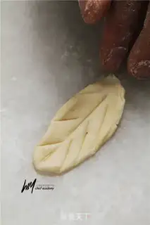 Make Rose roses and bread step 12