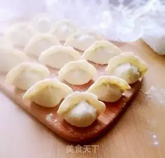Make Cucumber egg dumplings step 19