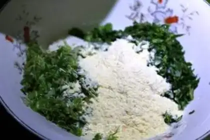 Make Bean slag vegetable pie step 3
