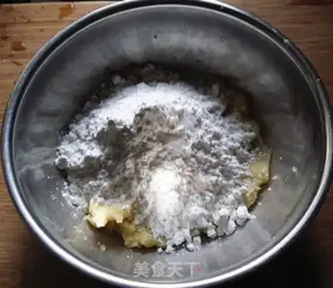 Make Smiley potatoes step 2