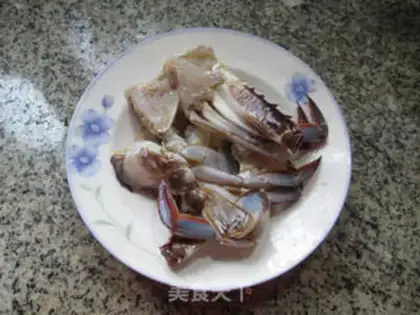 Make Crabs with green vegetables step 1
