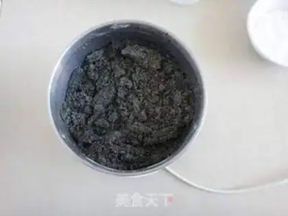 Make Black Sesame Roll step 2