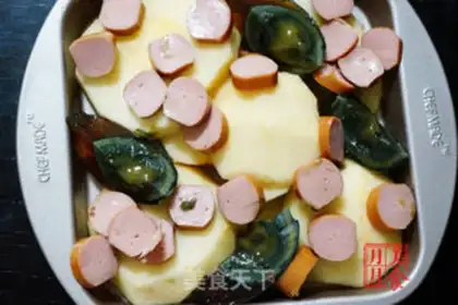 Make Cracker sausage apples step 3