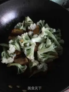 Make An all-powerful spicy pot step 6