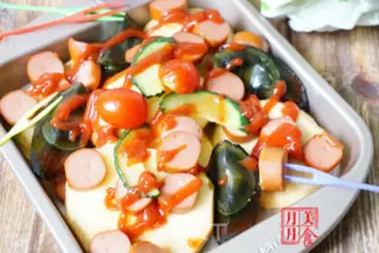 Make Cracker sausage apples step 5