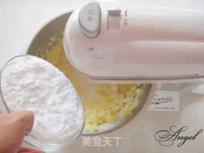 Make Dragoncat cookies step 1