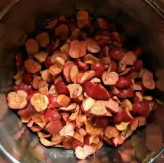 Make Homemade mountain sauce step 1