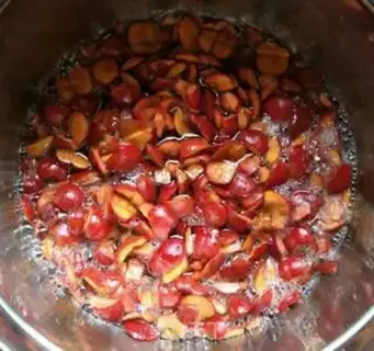 Make Homemade mountain sauce step 4
