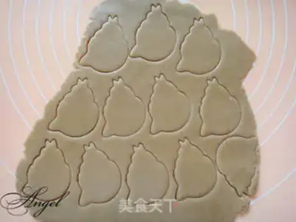 Make Dragoncat cookies step 6