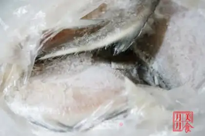 Make Fresh, fresh, flat fish step 0