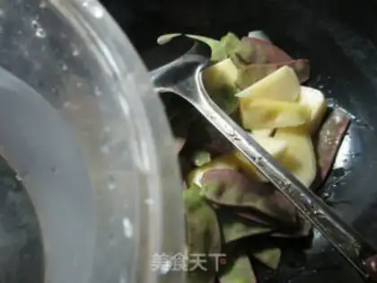 Make Potato with lentils step 4