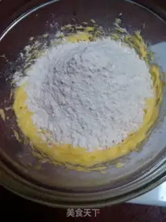 Make Pistol cones and eggs step 1