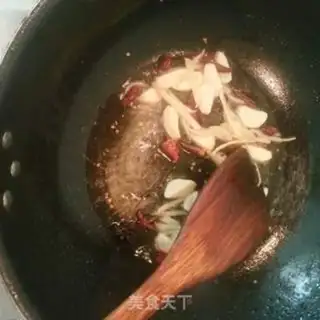 Make Spicy fried chicken step 4