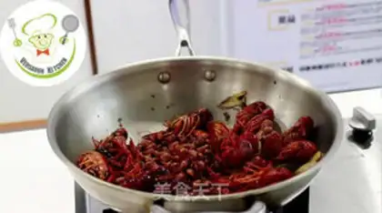 Make Spicy lobster step 4