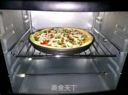 Make Chicken pizza in Orleans step 6