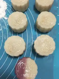 Make Ice mooncake step 20