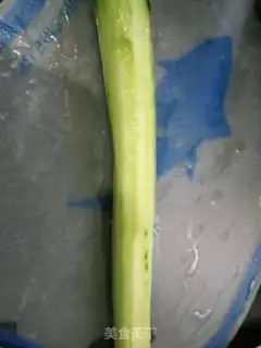 Make Vegetable fruit seafood salad step 1