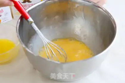 Make Sweet lollipop cake step 2