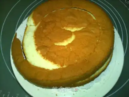 Make A flower cake: a snow rabbit step 2