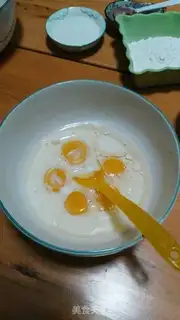 Make Red velvet cake step 1