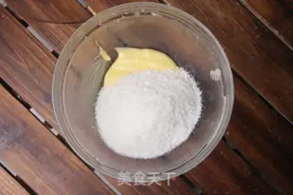 Make Mini-coconut rolls step 1