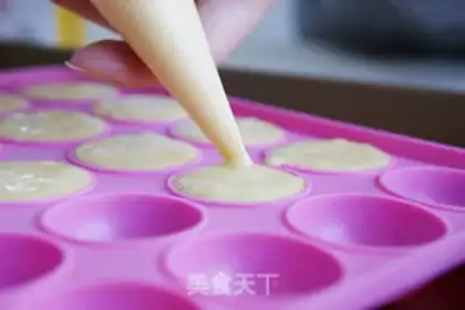 Make Sweet lollipop cake step 10