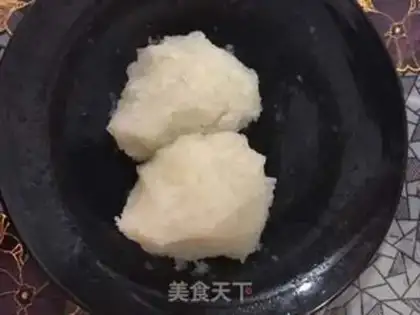 Make The radish greasy crumb step 1