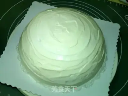 Make A flower cake: a snow rabbit step 11