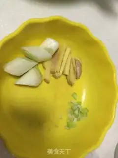 Make Jell-O step 1