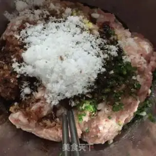 Make The radish greasy crumb step 3