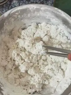 Make The radish greasy crumb step 6