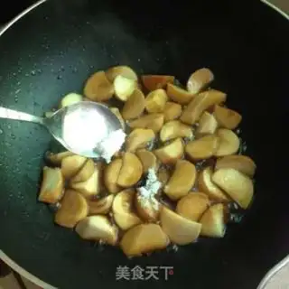 Make Three apricot mushrooms step 5