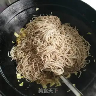 Make Fried noodles step 8