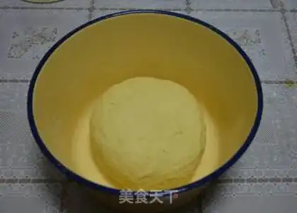 Make Double pumpkin buns step 1