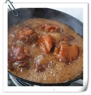 Make Red burning pig hoof step 7