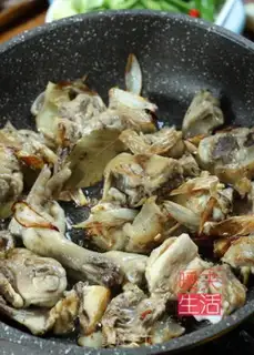 Make Chicken stew mushrooms step 2