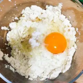 Make Egg fried tofu step 1