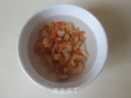 Make ♪ ♪ Haimi makes red potato leaves ♪ step 1