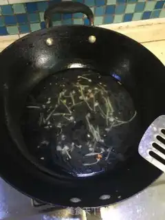 Make Golden pins and mushroom beef soup step 6