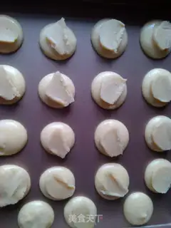 Make Puffy figs step 8