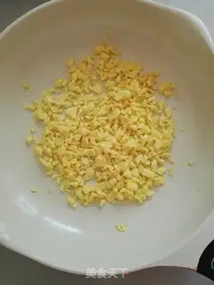 Make An egg and water bun step 3